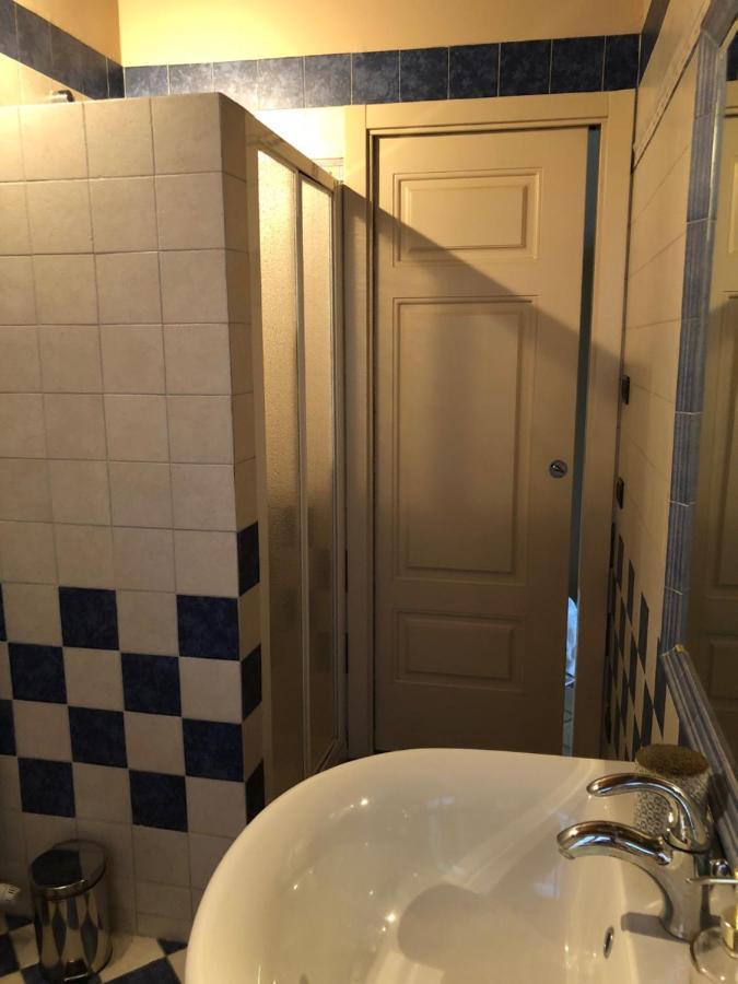 Via D' Este 8 Gualtieri Екстериор снимка