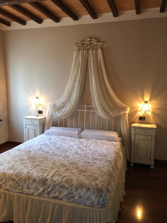 Via D' Este 8 Gualtieri Екстериор снимка